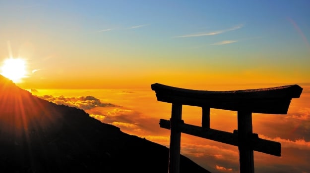 富士山攻頂.河口湖戰國遊船.螃蟹放題.東京御來光5天